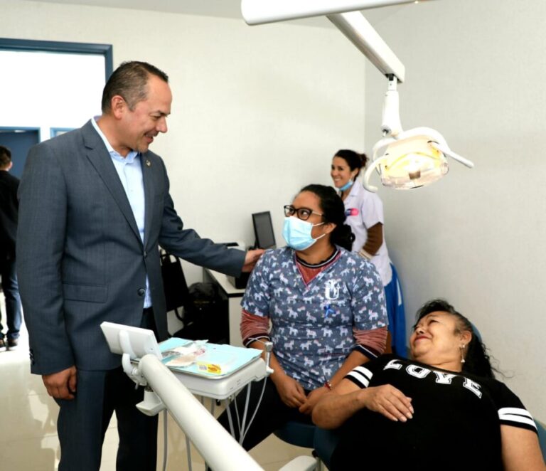 Falta de Respeto a Médicos Mexicanos contratación de médicos cubanos.